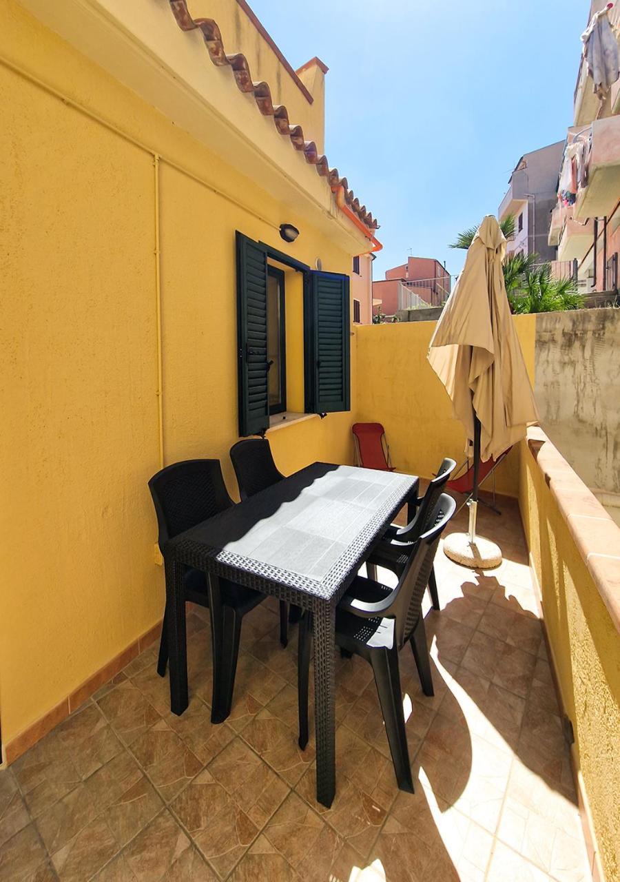 Murphy Holiday Homes - Danico House La Maddalena  Ngoại thất bức ảnh